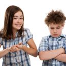 Изображение Ребенка обижают в школе на Schoolofcare.ru!