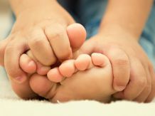 Изображение Почему у ребенка слоятся ногти? на Schoolofcare.ru!