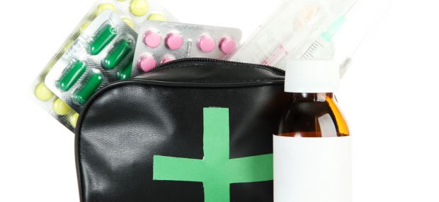 Изображение Детская аптечка: на дачу, на море и в дорогу на Schoolofcare.ru!